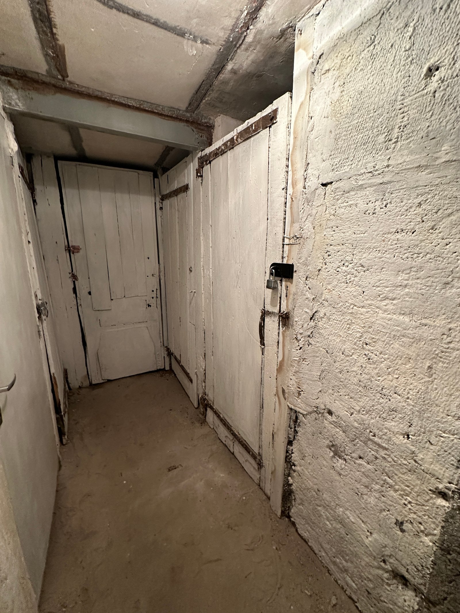 Cave à louer - paris 19 - sécurisée à Paris 19e